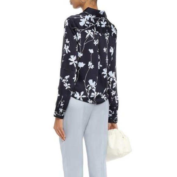 NWT Equipment Essential Navy Floral Satin Blouse XS - Picture 2 of 12